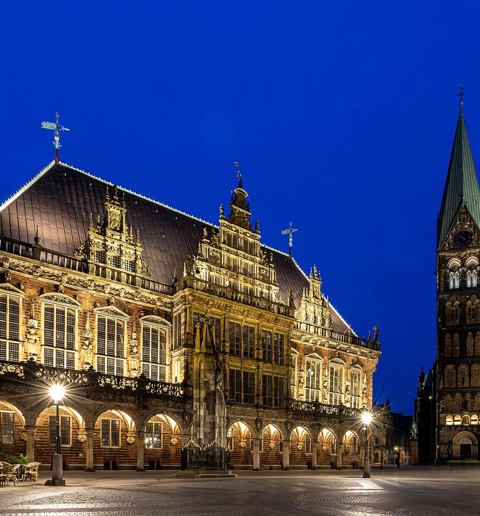 Bremen Rathaus, Roland und Dom-blaue-Stunde-2024-msu-8259