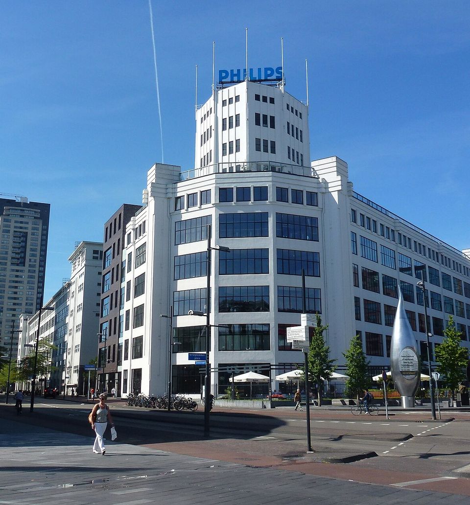 Lichttoren Eindhoven 1 - Cropped