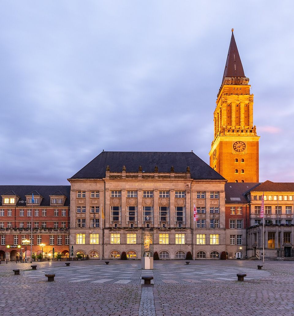 Ayuntamiento, Kiel, Alemania,  , DD 96-98 HDR
